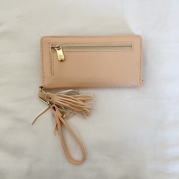 NEW Adrienne Vittadini Pink Faux Leather Wristlet - Picture 7 of 7